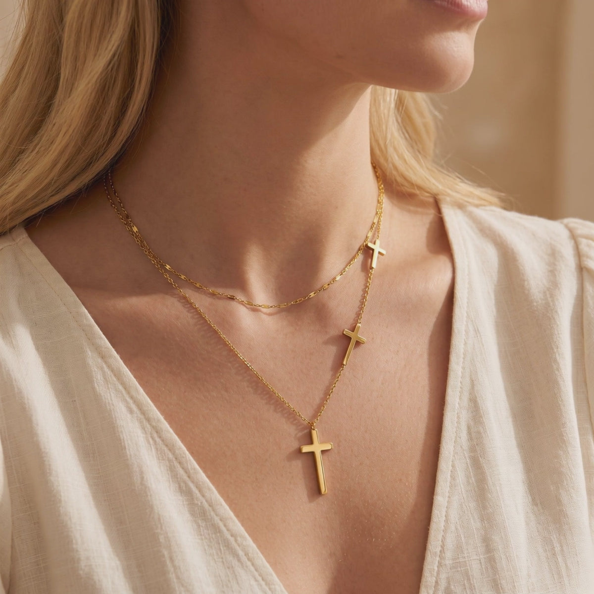 YLQ49205-NECKLACE lifestyle video