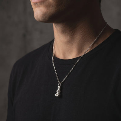 YLQ50125-Necklace lifestyle video