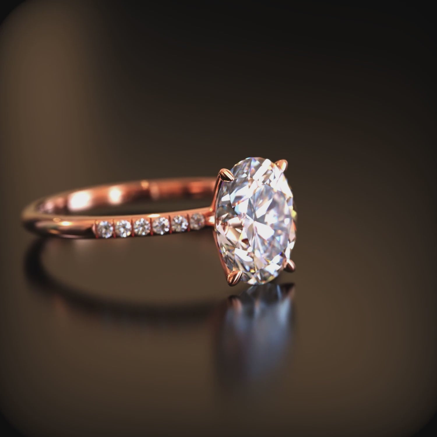 Video of the Opaline 1CT oval-cut moissanite ring in solid gold.
