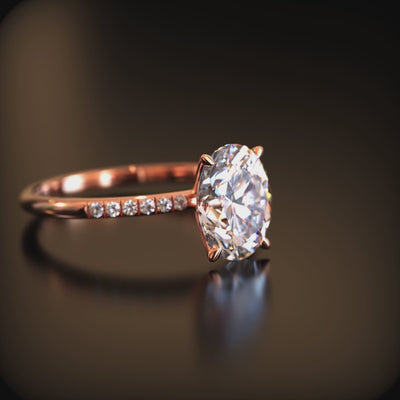 Video of the Opaline 1CT oval-cut moissanite ring in solid gold.