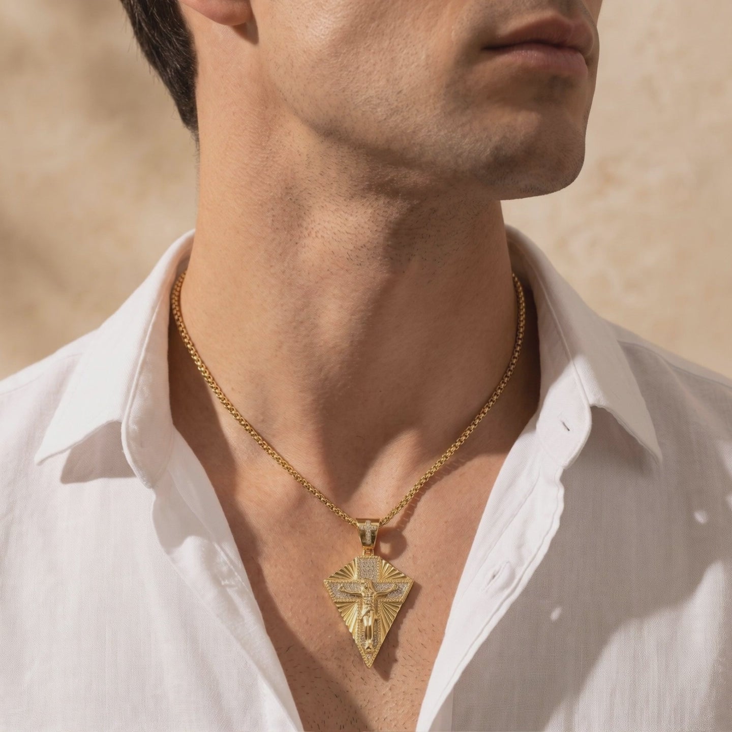 YLQ49689-cross necklace lifestyle video