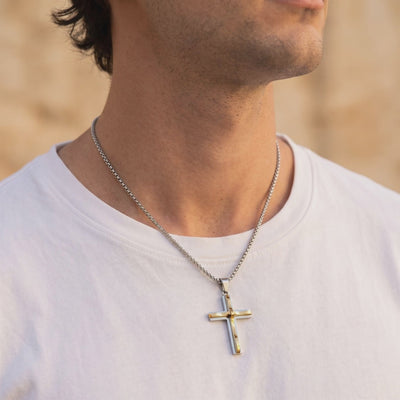YLQ49559-cross necklace lifestyle video