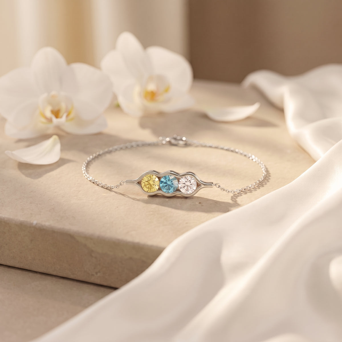 the-adelaide-bracelet in silver finish