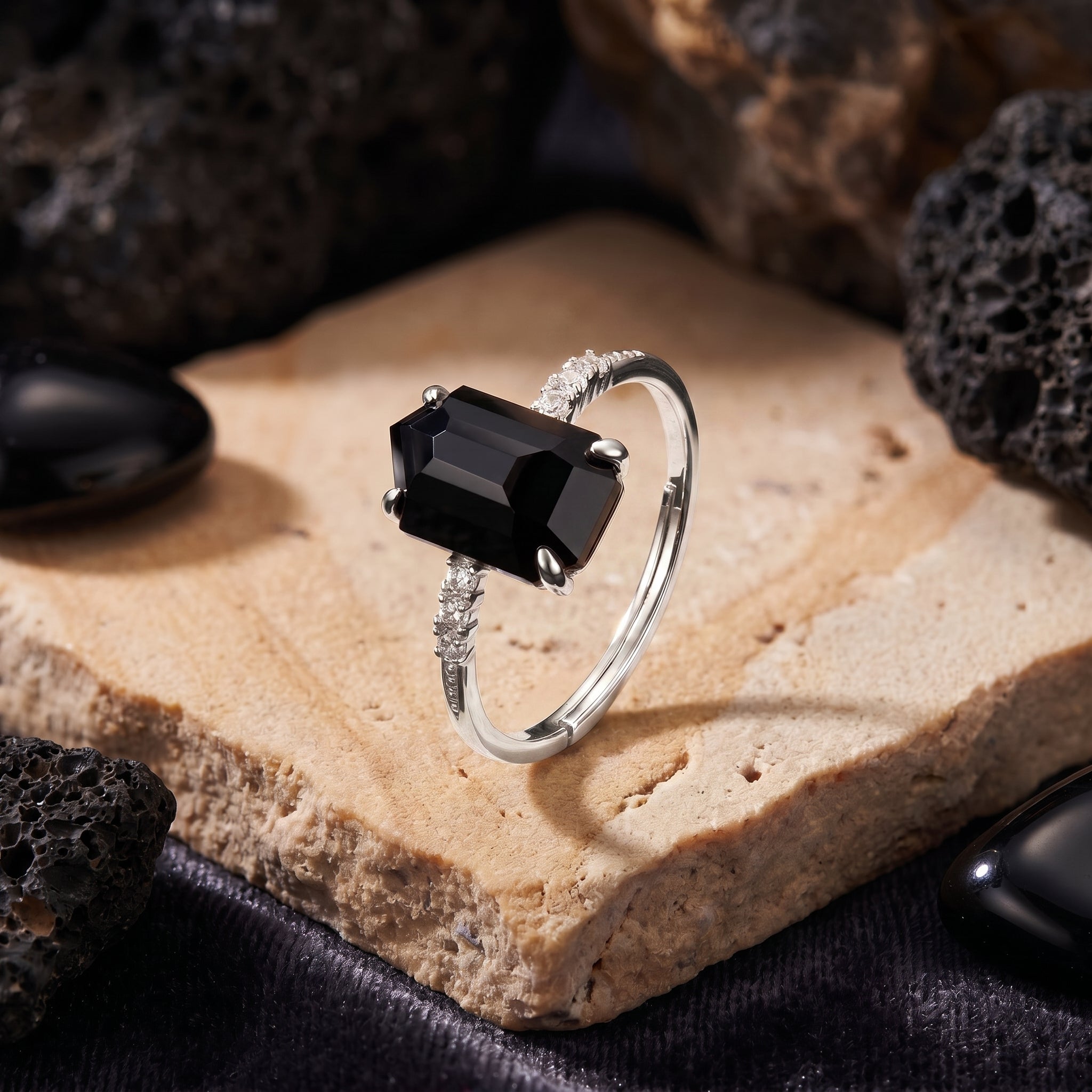 the-noctura-natural-onyx-ring in silver finish